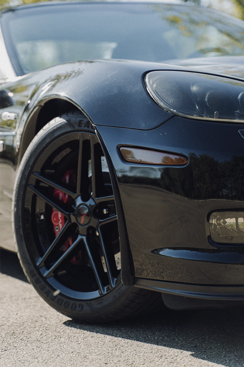 Corvette_CZ06_slid_1