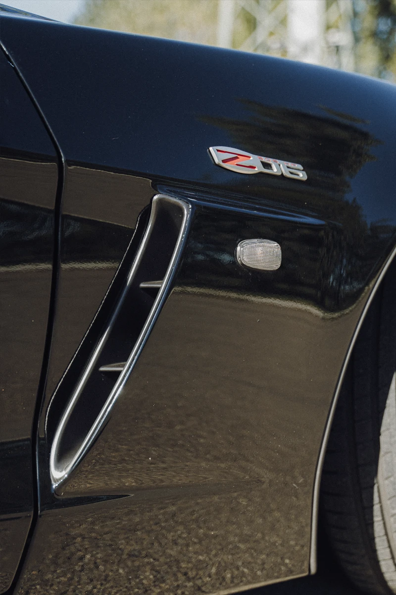 Corvette_CZ06_slid_4